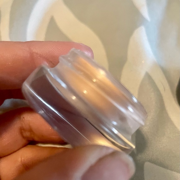 MAC paint pot - Picture 6 of 8